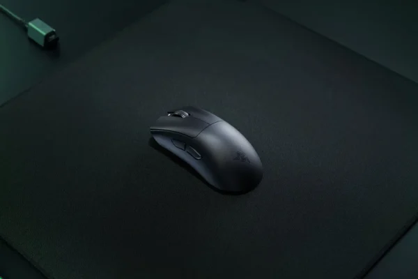 Razer DeathAdder V3 HyperSpeed Gaming Mouse